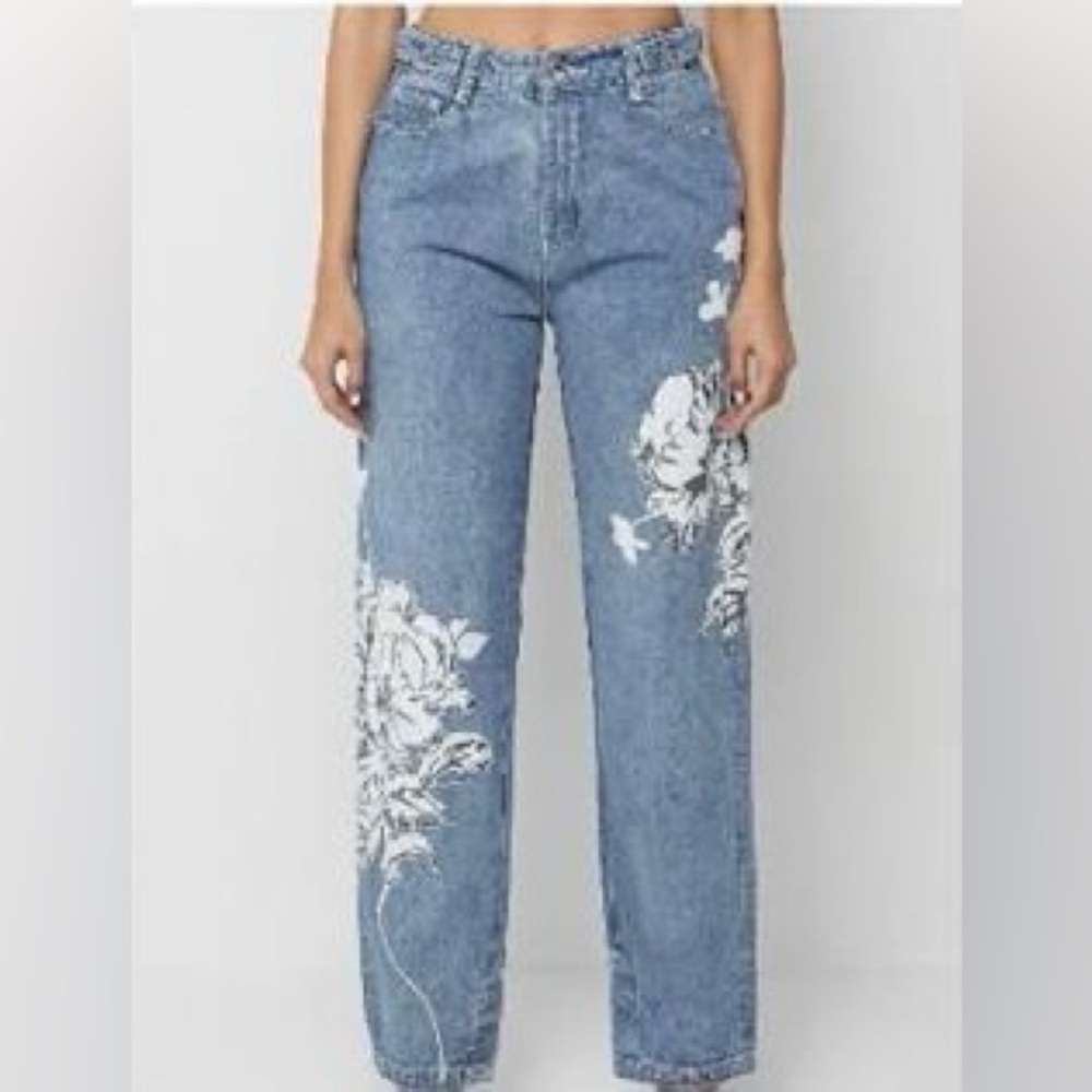 Maniere De Voir Embossed Floral Mom Jeans | Women’s UK 8 | US 4
